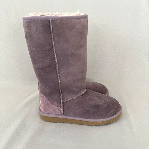 Womens UGG Boots Classic Tall Purple Sheepskin Suede Wool Boho Malibu Sz 6 Fits7 - Picture 4 of 16